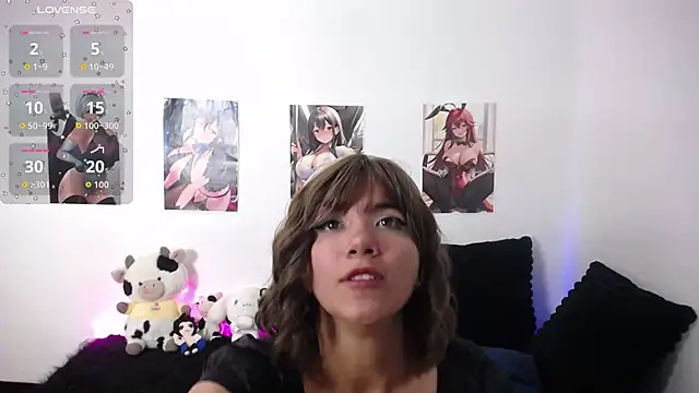 Snapshot of AlexmucciXXX chatting on 02-17-26, 07:42 AlexmucciXXX online show from 02-17-26, 07:42