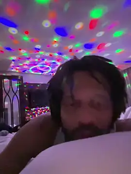 Snapshot of magic_man1085 chatting on 02-26-26, 10:47 magic man1085 online show from 02-26-26, 10:47