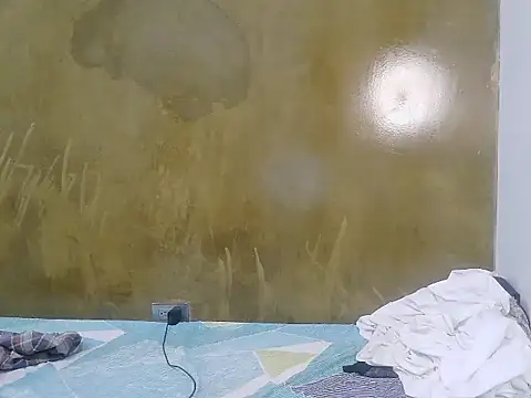 Snapshot of Lumyx_Lia chatting on 02-12-26, 02:01 Lumyx Lia online show from 02-12-26, 02:01