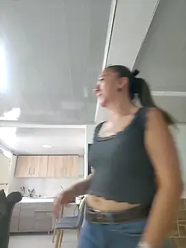 Snapshot of SharaLuna chatting on 02-26-26, 02:38 SharaLuna online show from 02-26-26, 02:38