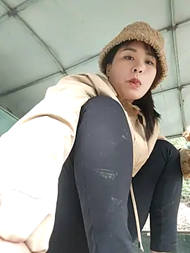 Snapshot of JordanX_01 chatting on 02-10-26, 02:37 JordanX 01 online show from 02-10-26, 02:37