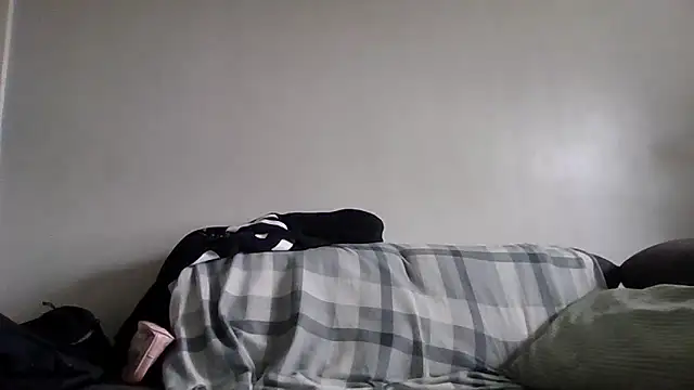 verscub6969 online show from 04-15-26, 10:33