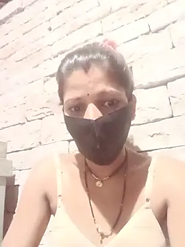 Snapshot of Divya-11431 chatting on 06-07-26, 06:22 Divya-11431 online show from 06-07-26, 06:22