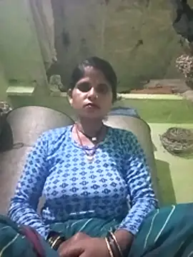 Pari rathore online show from 02-13-26, 04:14