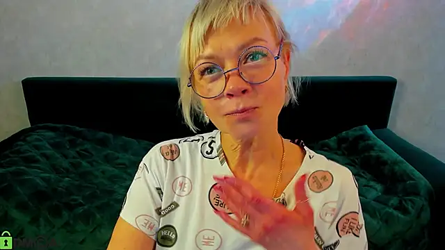 Ann Annise online show from 04-17-26, 07:44