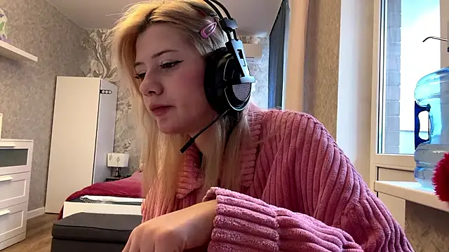 Snapshot of LadyFoxLove chatting on 02-08-26, 10:07 LadyFoxLove online show from 02-08-26, 10:07