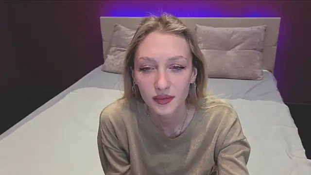 Snapshot of Akiro_Kim7 chatting on 02-06-26, 02:27 Akiro Kim7 online show from 02-06-26, 02:27