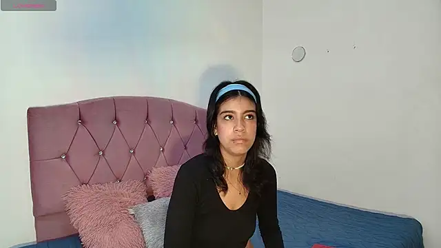 Kalyra 17 online show from 04-14-26, 11:38