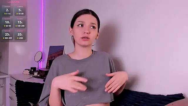 Snapshot of miabellee_ chatting on 03-27-26, 01:22 miabellee online show from 03-27-26, 01:22