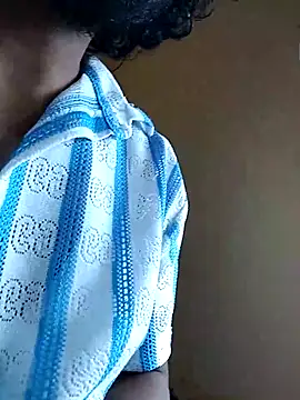 sanem4697 online show from 04-04-26, 05:49