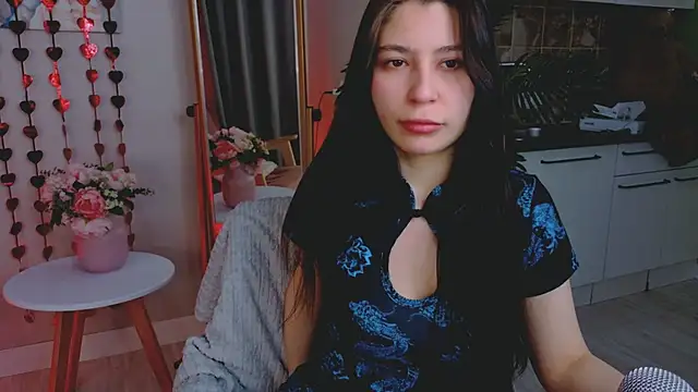 ValeryOhara  online show from 02-15-26, 08:38