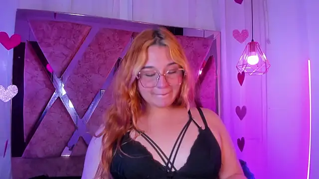 Snapshot of shantal_cooper_ chatting on 02-23-26, 09:23 shantal cooper online show from 02-23-26, 09:23