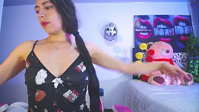lika little0 online show from 05-17-26, 11:45