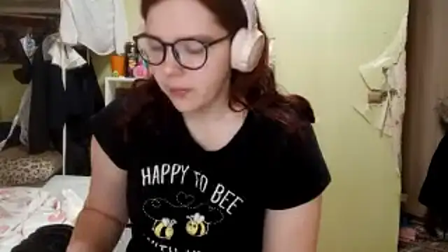 VannessaDillenbeck online show from 02-22-26, 05:08