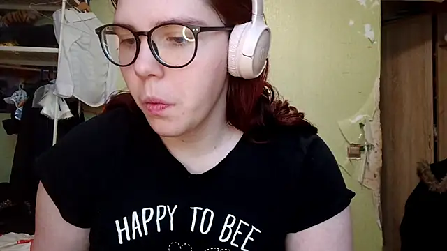 VannessaDillenbeck online show from 02-25-26, 06:12