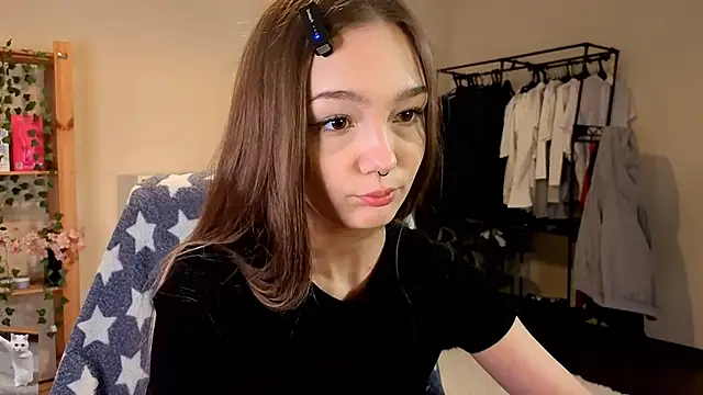 HoneyComfy online show from 04-03-26, 02:15