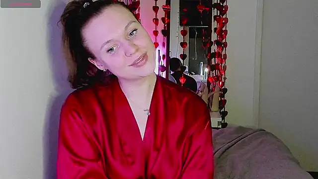 Snapshot of Lika__Sweeet chatting on 02-11-26, 11:43 Lika Sweeet online show from 02-11-26, 11:43