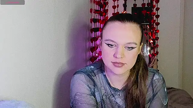 Snapshot of Lika__Sweeet chatting on 02-13-26, 08:49 Lika Sweeet online show from 02-13-26, 08:49