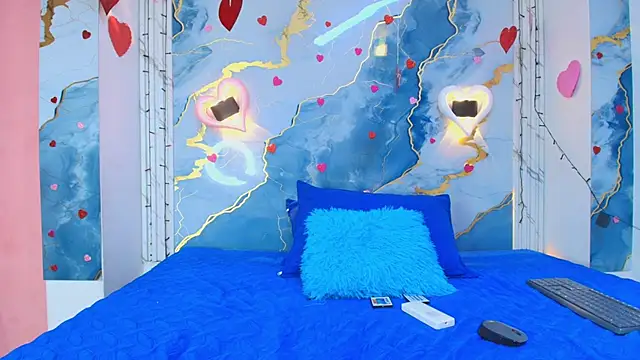 Snapshot of crystal_love08 chatting on 02-26-26, 07:35 crystal love08 online show from 02-26-26, 07:35