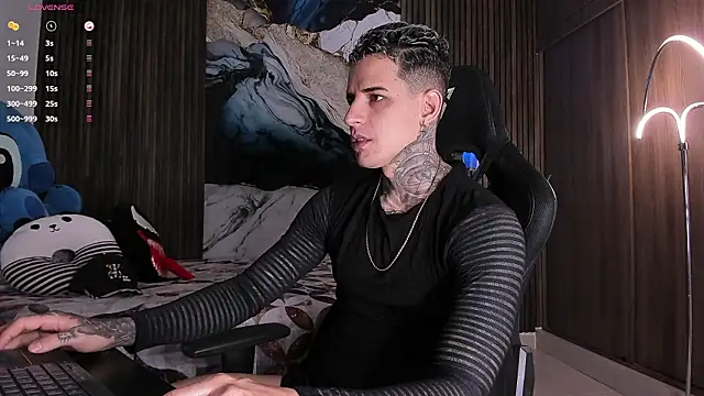 Snapshot of trisstann_ chatting on 03-12-26, 04:35 trisstann online show from 03-12-26, 04:35