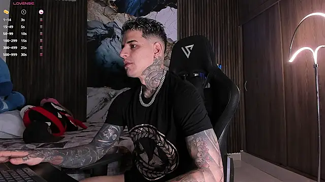 Snapshot of trisstann_ chatting on 03-13-26, 04:24 trisstann online show from 03-13-26, 04:24