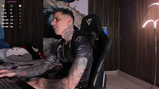 Snapshot of trisstann_ chatting on 03-15-26, 05:08 trisstann online show from 03-15-26, 05:08