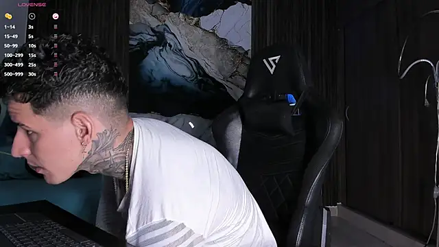 Snapshot of trisstann_ chatting on 04-09-26, 04:34 trisstann online show from 04-09-26, 04:34