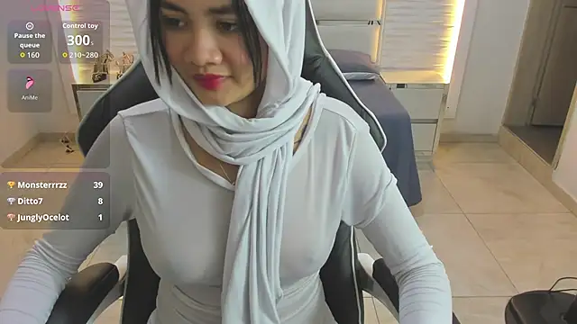 Snapshot of Yaiza_farak chatting on 02-10-26, 02:26 Yaiza farak online show from 02-10-26, 02:26