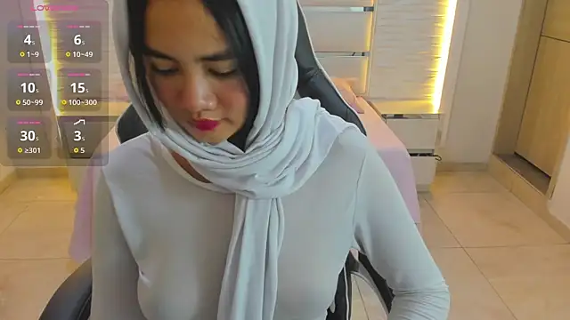 Snapshot of Yaiza_farak chatting on 02-18-26, 02:18 Yaiza farak online show from 02-18-26, 02:18