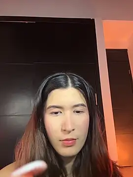 Snapshot of emicute_ chatting on 02-03-26, 01:48 emicute online show from 02-03-26, 01:48