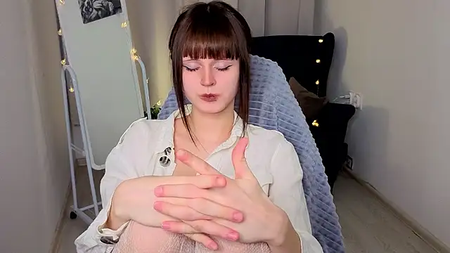 Snapshot of michelewild chatting on 03-03-26, 02:12 michelewild online show from 03-03-26, 02:12