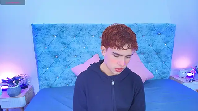 Snapshot of ryan_onFire chatting on 02-25-26, 11:31 ryan onFire online show from 02-25-26, 11:31