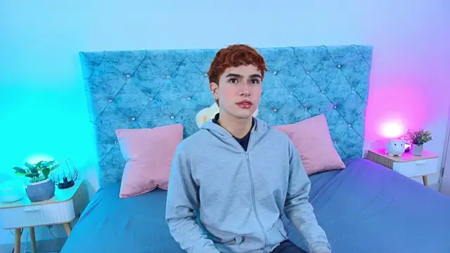 Snapshot of ryan_onFire chatting on 03-04-26, 11:16 ryan onFire online show from 03-04-26, 11:16