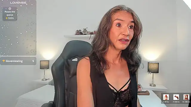 Emma Mendozaa online show from 03-26-26, 11:38