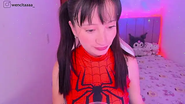 Snapshot of wenn_ chatting on 02-25-26, 12:20 wenn online show from 02-25-26, 12:20