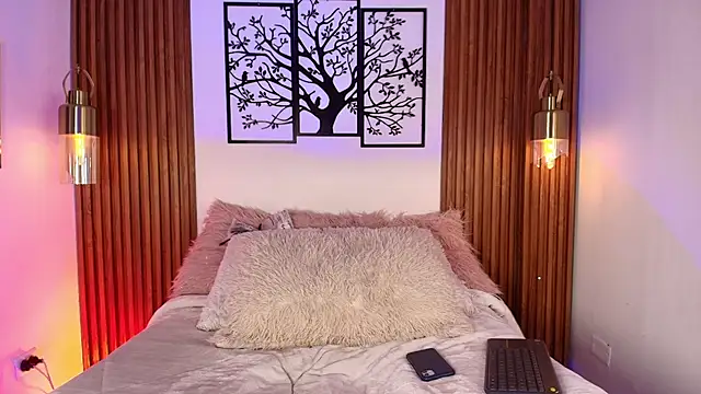 Snapshot of David_Banks_ chatting on 02-14-26, 12:13 David Banks online show from 02-14-26, 12:13