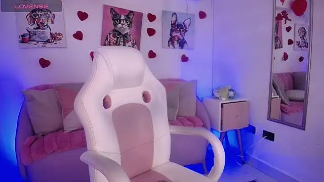 Snapshot of David_Banks_ chatting on 02-20-26, 12:38 David Banks online show from 02-20-26, 12:38