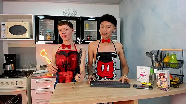 Snapshot of David_Banks_ chatting on 02-24-26, 01:31 David Banks online show from 02-24-26, 01:31