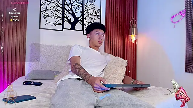 David Banks  online show from 03-03-26, 12:33