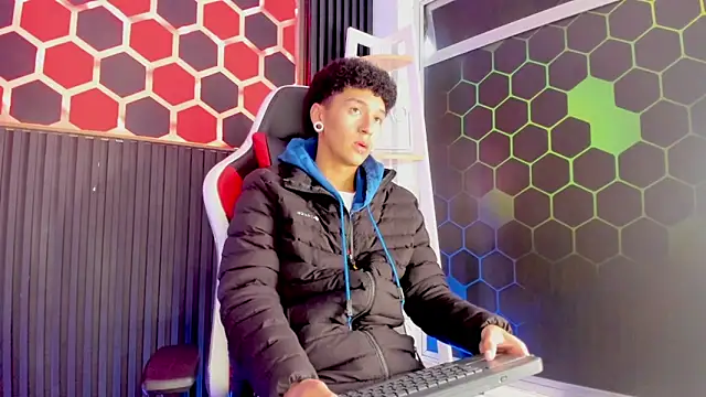 David Banks  online show from 04-04-26, 12:24