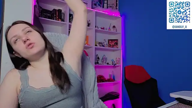 Snapshot of Holy_Kveta chatting on 02-11-26, 03:11 Holy Kveta online show from 02-11-26, 03:11