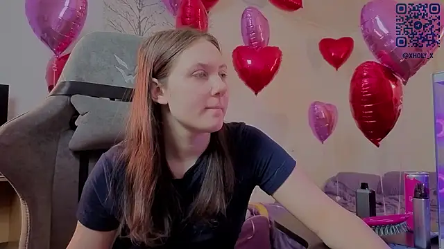 Snapshot of Holy_Kveta chatting on 02-13-26, 02:51 Holy Kveta online show from 02-13-26, 02:51