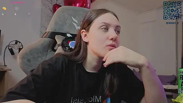 Snapshot of Holy_Kveta chatting on 02-17-26, 03:25 Holy Kveta online show from 02-17-26, 03:25