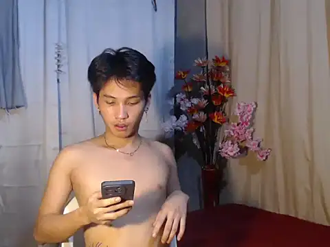 Snapshot of Baby_Aries69 chatting on 04-01-26, 02:47 Baby Aries69 online show from 04-01-26, 02:47
