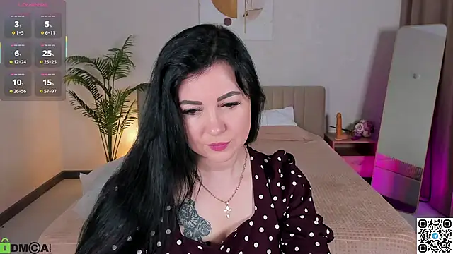 Monika Martinezz online show from 05-06-26, 04:08