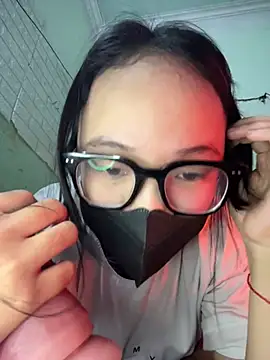 Snapshot of Leeeiuu chatting on 02-08-26, 03:26 Leeeiuu online show from 02-08-26, 03:26