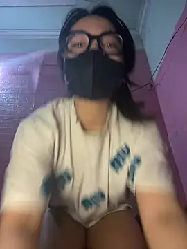 Snapshot of Leeeiuu chatting on 03-01-26, 03:14 Leeeiuu online show from 03-01-26, 03:14