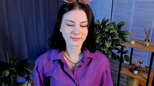 Snapshot of DennisRentz chatting on 03-01-26, 04:09 DennisRentz online show from 03-01-26, 04:09