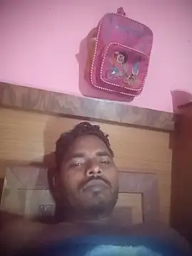 Snapshot of Rajustt chatting on 02-15-26, 04:36 Rajustt online show from 02-15-26, 04:36