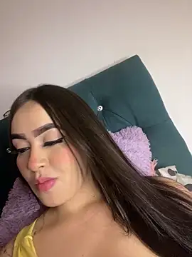 Snapshot of KandyKitty chatting on 02-12-26, 11:55 KandyKitty online show from 02-12-26, 11:55